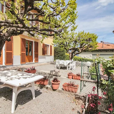 Sanziana Apartament *