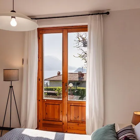 Apartament Sanziana