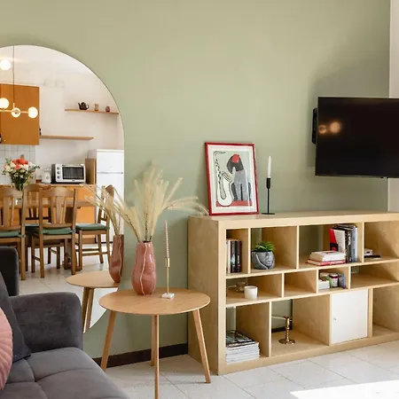 Apartament Sanziana *