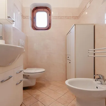 Sanziana Apartament Menaggio