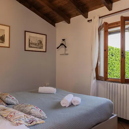 Apartament Sanziana *