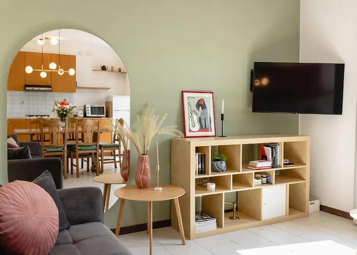 Apartament Sanziana *