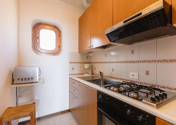 Sanziana Apartament *