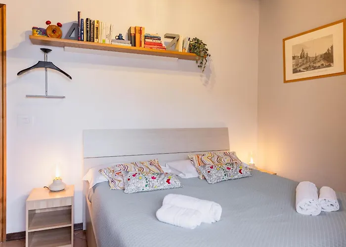 Apartament Sanziana *